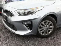 Gebraucht Kia Ceed Sportswagon Vision 140 PS (102 kW) 2019 Lunar silber metallic lunar silber metallic Kombi