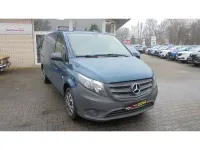 Gebraucht Mercedes Vito 114 PS (83 kW) 2017 Blau Van