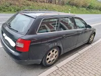 Gebraucht Audi A4 130 PS (95 kW) 2004 Schwarz Kombi