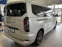 Gebraucht Ford Tourneo Custom Titanium 170 PS (125 kW) 2024 Polarsilber Van