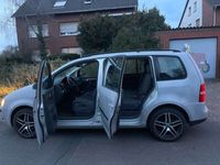 gebraucht VW Touran 1.9 tdi 105cv WhatsApp Schreiben