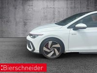 Gebraucht VW Golf VIII Pro 265 PS (194 kW) 2024 Weiß Limousine