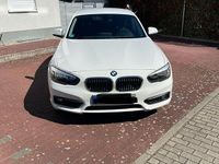 Gebraucht BMW 116 116 PS (85 kW) 2016 Weiß Kleinwagen
