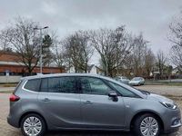 Gebraucht Opel Zafira Business Innovation 140 PS (102 kW) 2017 Grau Van / Kleinbus