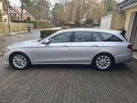 Gebraucht Mercedes E220 Avantgarde 194 PS (142 kW) 2019 Silber Kombi
