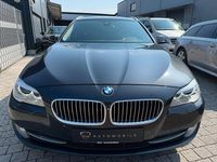 Gebraucht BMW 520 184 PS (135 kW) 2012 Grau Kombi