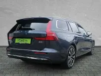 Gebraucht Volvo V60 184 PS (135 kW) 2023 Kombi