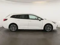 Gebraucht Toyota Corolla Team 140 PS (102 kW) 2024 Schneeweiß Kombi