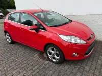 Usata Ford Fiesta Titanium 97 CV (71 kW) 2009 Rosso Utilitaria