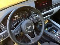 Gebraucht Audi A4 S-Line 190 PS (139 kW) 2020 Grau Kombi