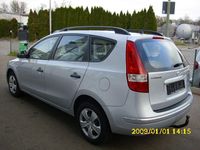Gebraucht Hyundai i30 Edition+ 126 PS (92 kW) 2009 Silber Kombi