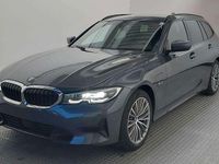 Gebraucht BMW 320e Sport Line 204 PS (150 kW) 2022 Grau Kombi