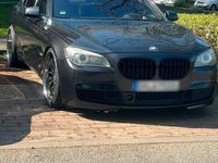 Second-hand BMW 750 408 CP (300 kW) 2009 Gri Berlinǎ