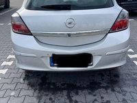 Gebraucht Opel Astra 116 PS (85 kW) 2009 Silber Kleinwagen
