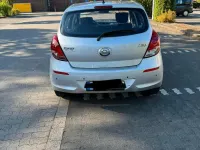 Gebraucht Hyundai i20 86 PS (63 kW) 2012 Silber Kleinwagen