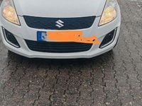 Gebraucht Suzuki Swift Club 94 PS (69 kW) 2015 Weiß Kleinwagen