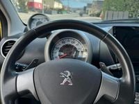 Gebraucht Peugeot 107 68 PS (50 kW) 2012 Gelb Kleinwagen