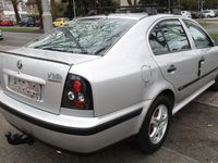 Gebraucht Skoda Octavia 101 PS (74 kW) 1998 Grau Limousine