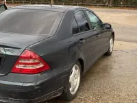 Gebraucht Mercedes C200 Classic 122 PS (89 kW) 2001 Beige Limousine