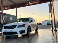 Gebraucht Skoda Octavia vRS 220 PS (161 kW) 2015 Weiß Kombi