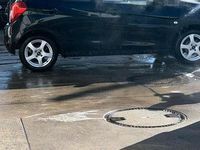 Second-hand Opel Karl 75 CP (55 kW) 2017 Negru Hatchback