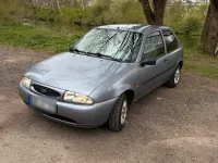 Używany Ford Fiesta 60 KM (44 kW) 1997 Srebrny Hatchback