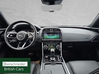 gebraucht Jaguar XE D180 R-Dynamic SE