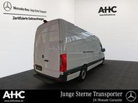 Gebraucht Mercedes Sprinter 170 PS (125 kW) 2023 Arktikweiß Van