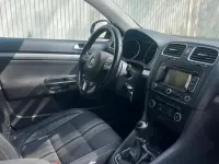 Second-hand VW Golf VII 140 CP (102 kW) 2012 Negru Break