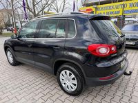 Gebraucht VW Tiguan Team 150 PS (110 kW) 2011 Schwarz SUV