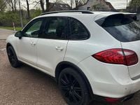 Second-hand Porsche Cayenne 245 CP (180 kW) 2011 Alb SUV