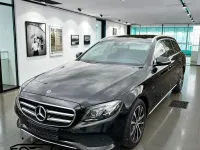 Gebraucht Mercedes E300 Avantgarde 194 PS (142 kW) 2019 Schwarz Kombi