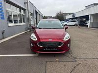 Gebraucht Ford Fiesta Titanium 101 PS (74 kW) 2019 Rubyrot (metallic) Kleinwagen