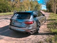 Gebraucht Audi RS4 Competition 450 PS (330 kW) 2024 Grau Kombi