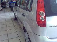 Gebraucht Ford Fiesta 80 PS (58 kW) 2006 Silber Kleinwagen