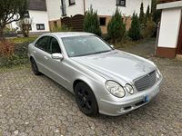 Gebraucht Mercedes E320 224 PS (164 kW) 2002 Grau Limousine