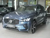 Gebraucht Volvo XC60 R-Design 197 PS (144 kW) 2023 Blau metallic SUV