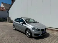 Gebraucht BMW 218 Active Tourer Basis 150 PS (110 kW) 2015 Silber Van / Kleinbus