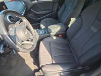 Gebraucht Audi A3 Sport 116 PS (85 kW) 2018 Blau Limousine