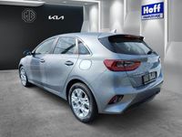 Neu Kia Ceed Vision 140 PS (102 kW) 2026 Silber Kleinwagen