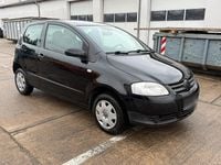 Gebraucht VW Fox 54 PS (39 kW) 2007 Schwarz Kleinwagen