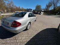 Gebraucht Mercedes E220 150 PS (110 kW) 2005 Limousine