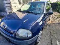 Gebraucht Renault Clio Basis 58 PS (42 kW) 2000 Blau Limousine