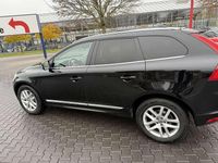 Gebraucht Volvo XC60 Inscription 190 PS (139 kW) 2017 Schwarz SUV
