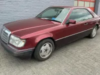Gebraucht Mercedes E300 1991 Rot Coupé