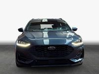 Second-hand Ford Focus ST-Line X 125 CP (91 kW) 2024 Albastru Break