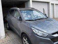 Gebraucht Hyundai ix35 185 PS (136 kW) 2012 Grau SUV
