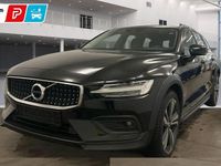 Gebraucht Volvo V60 CC Pro 190 PS (139 kW) 2020 Schwarz Kombi