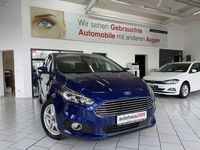Gebraucht Ford S-MAX Titanium 150 PS (110 kW) 2017 Blau Van / Kleinbus