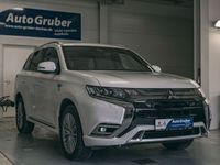 Gebraucht Mitsubishi Outlander P-HEV Top 224 PS (164 kW) 2018 Weiss SUV